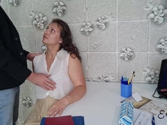 Sucer une bite, Brunette brune, Tir de sperme, Fait maison, Lingerie, Pov, Étudiant, Professeur