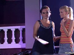 お尻, ブロンド, 巨乳な, 汚れた　, 淫乱熟女, 母, オマンコ, 義母