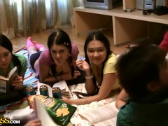 Анальный секс, Колледж, Медосмотр, Группа