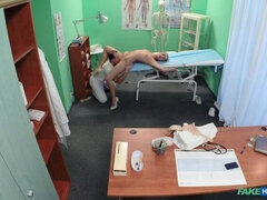 Amateur, Tir de sperme, Médecin, Léchez, Infirmière, Bureau, Chatte, Uniforme