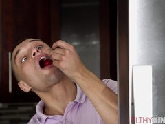 Gros seins, Plantureuse, Couple, Fille latino, Mature, Mère que j'aimerais baiser, Fils, Nénés