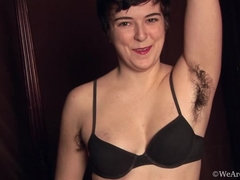 Americano, Culo, Morena, Peludo, Lencería, Pezones, Pezones inflados, Tatuaje