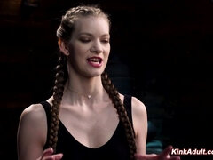 18 ans, Bondage, Brunette brune, Fétiche, Gants, Hd, Rousse roux, Adolescente