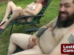 Leie, Grosse titten, Blondine, Handjob, Hd, Im freien, Sich ausziehen, Entkleiden