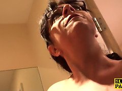 緊縛, イギリス人, イマラチオ, Hd, 熟年, 現実, コキ, おもらし