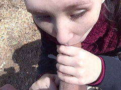 Большой член, Минет, Брюнетки, Сперма во рту, На природе, На публике, Молоденькие