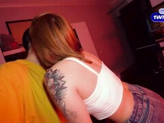 18 летние, Красивые, Колледж, Игры, Рыжие, Стриптиз