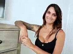 Mamada, Morena, Familia, Madres para coger, Madrastra, Tabú