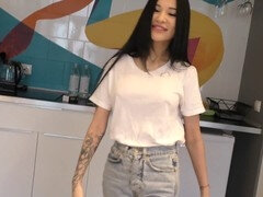 Asiatique, Grosse bite, Mignonne, Fait maison, Léchez, Petite femme, Jarretelles, Pute