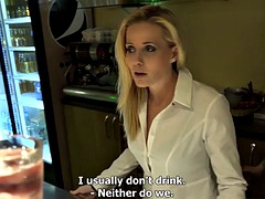 Красотки, Блондинки, Семяизвержение, Европейки, Групповуха, Группа, На публике, Софткор