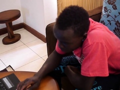 Африканки, Большой член, Черные, Геи, Хд, Дрочит, Мастурбация, Соло