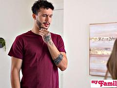Venus Vixen Seduces Stepbrother Apollo Banks with Dirty Talk: Your Dad Shouldve Pound My