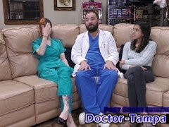 Américain, Médecin, Fétiche, Doigter, Gyneco, Orgasme, Rasée, Adolescente
