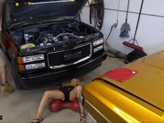 Grosser schwanz, Grosse titten, Blasen, Braunhaarige, Schmutzig, Hundestellung, Milf, Pov