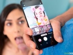 お尻, フェラチオ, バック, 手コキする, スペルマ, ストリッピング, ティーン