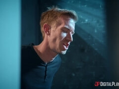 69, Brunette brune, En levrette, Hard, Prisonnier, Chatte, Tatouage, Nénés