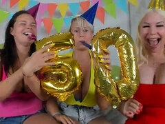 Wohlbeleibte schöne frauen, Grosser arsch, Pummelig, Hd, Lesbisch, Masturbation, Spielzeuge, Netzkamera