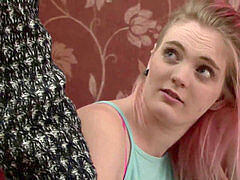 Pijpbeurt, Bedriegen, Sperma shot, Vingeren, Orgasme, Straf, Tiener