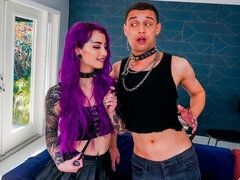 Cul, Sucer une bite, Poilue, Chatte, Jarretelles, Dénudage, Tatouage, Adolescente