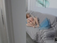 Blasen, Geschnappt, Süss, Russisch, Dürr, Jungendliche (18+), Titten, Spanner