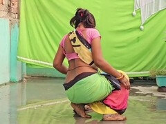 叔母, 浴室, 車, 人妻の, インド人, メイド, 秘密の, トイレ