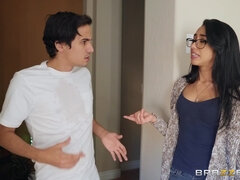 Grote mammen, Bruinharig, Rondborstig, Masturbatie, Moeder die ik wil neuken, Moeder, Spaans, Bekijker