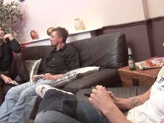In den arsch, Blasen, Doppelpenetration, Riesenschwanz, Monster, Orgie, Pornostars, Zwillinge