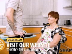 Блондинки, Зрелые, Милф, Соблазенение, Короткая стрижка, Сыновья, Чулки, Сиськи