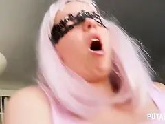 Gros cul, Sucer une bite, Éjaculer dans la bouche, En levrette, Monstre, Seins naturels, Chevaucher, Mouillée