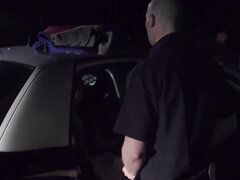 Voiture, Fille latino, Léchez, Seins naturels, De plein air, Culottes ou slips, Public, Voyeur
