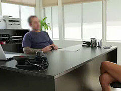 Primera ves, Dinero, Adolescente