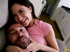 Большой член, Минет, Брюнетки, Собачьи, Лизание, Киски, Наездница, Тощие