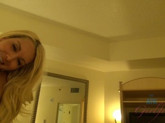 Любители, Блондинки, Кончили внутрь, Дрочка ногами, От первого лица, Бритые, Тощие, Сиськи