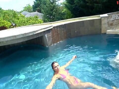 Большие сиськи, Группа, Хд, Межрасовый секс, Оргазм, Бассейн, Молоденькие, Сиськи