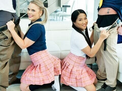 素人, アジア人, ブロンド, フェラチオ, 異人種間, 自然山雀, ガリガリ, オッパイの