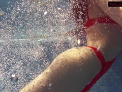 18, 女, Hd, プール, 公共, ロシア人, 一人, 水中