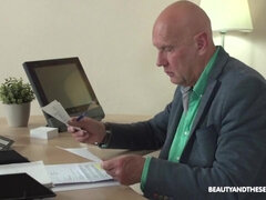 Grote lul, Vies, Opa, Handbeurt, Hd, Likken, Kut duiken, Strak
