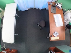 フェラチオ, 巨乳な, 浮気者, 医者, バック, なめる, 看護婦, オマンコ