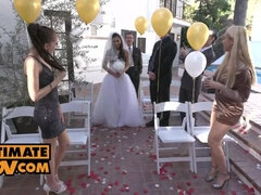 Asiático, Tetas grandes, Rubia, Mamada, Novia, Cuadrupleta, Pov, Boda