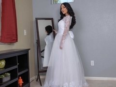 Cunnilingus, Chica, Morena, Penetracion con dedos, Masturbación, Madres para coger, Estriptis, Tetas