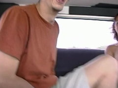 Amateur, Gros cul, Sucer une bite, Faciale, Branlette thaïlandaise, Hard, Seins naturels, Chatte