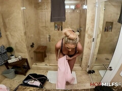 Большая жопа, Большие сиськи, Минет, Грудастые, Постарше, Собачьи, Натуральные сиськи, Сиськи