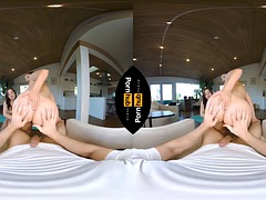 En tercera dimension, Culo grande, Tetas grandes, Estrella porno