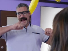 Amerikanisch, Arsch, Blasen, Schwanz, Hundestellung, Aufs gesicht abspritzen, Natürlichen titten, Titten