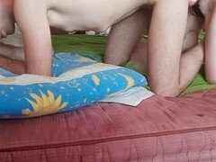 Enthousiasteling, Anaal, Vriendje, Vrouw, Dominante vrouw, Huisgemaakt, Russisch, Voorbinddildo