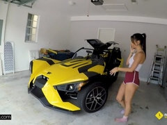 Morena, Corridas, Corridas faciales, Latina, Realidad, Tatuaje