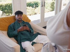 デカパイ, 異人種間, なめる, 淫乱熟女, 自然山雀, 三人, オッパイの, 濡れ