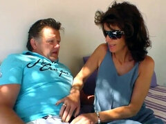 Grosser schwanz, Blasen, Braunhaarige, Spermaladung, Hd, Reif, Muschi, Dürr