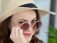 Grote kont, Grote lul, Grote mammen, Kreng, Pijpbeurt, Ondergoed, Masseren, Mager