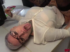 Blonde, Sucer une bite, Queue, Allemand, Hard, Mère que j'aimerais baiser, Bureau, Tatouage